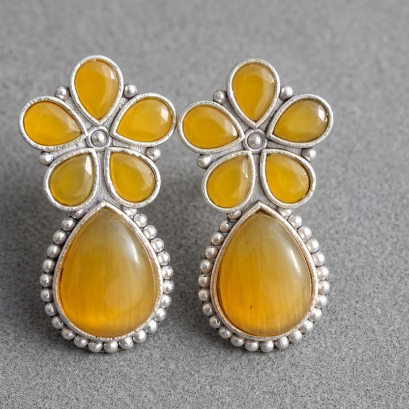 Meethi Boondi - Drop stud earrings